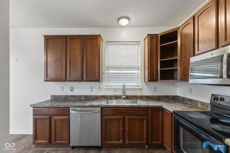 2209 Leeward Court Greenwood IN 46143