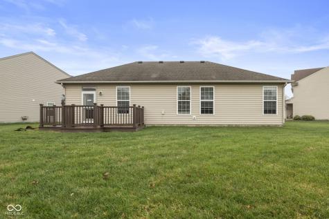 2209 Leeward Court Greenwood IN 46143