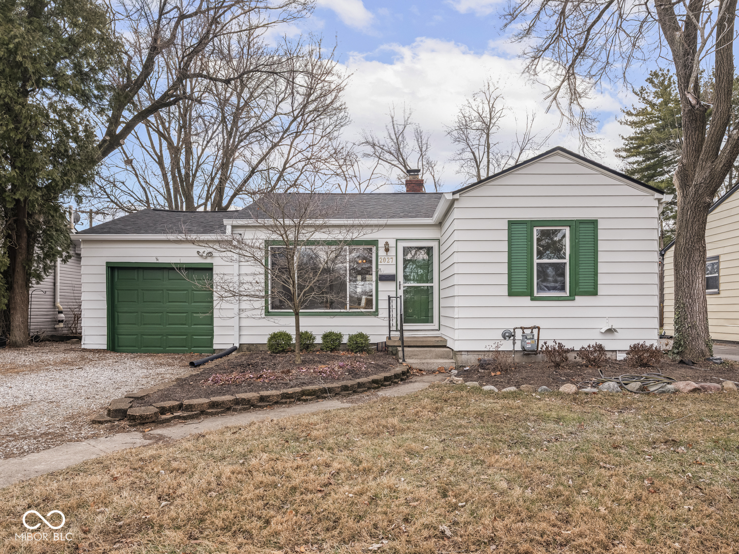 2027 E 54th Street Indianapolis IN 46220