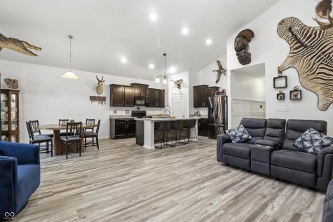 8855 Stoddard Lane Indianapolis IN 46217