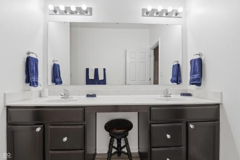 8855 Stoddard Lane Indianapolis IN 46217