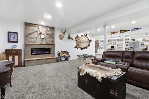8855 Stoddard Lane Indianapolis IN 46217