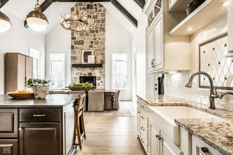 4207 E Main Street Carmel IN 46033