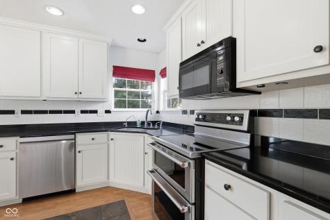 10521 Magenta Drive Noblesville IN 46060