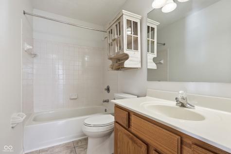 10521 Magenta Drive Noblesville IN 46060