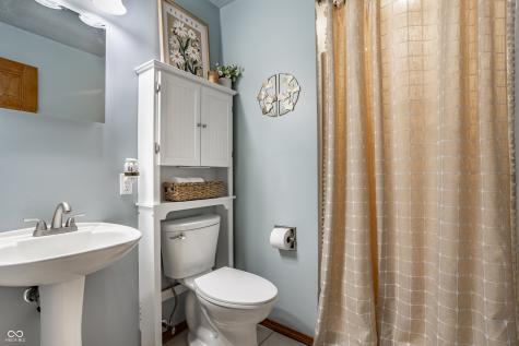 925 S Westchester Park Drive Yorktown IN 47396