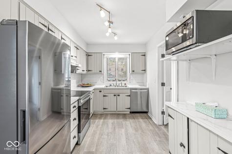 5349 Leone Drive Indianapolis IN 46226
