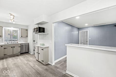 5349 Leone Drive Indianapolis IN 46226