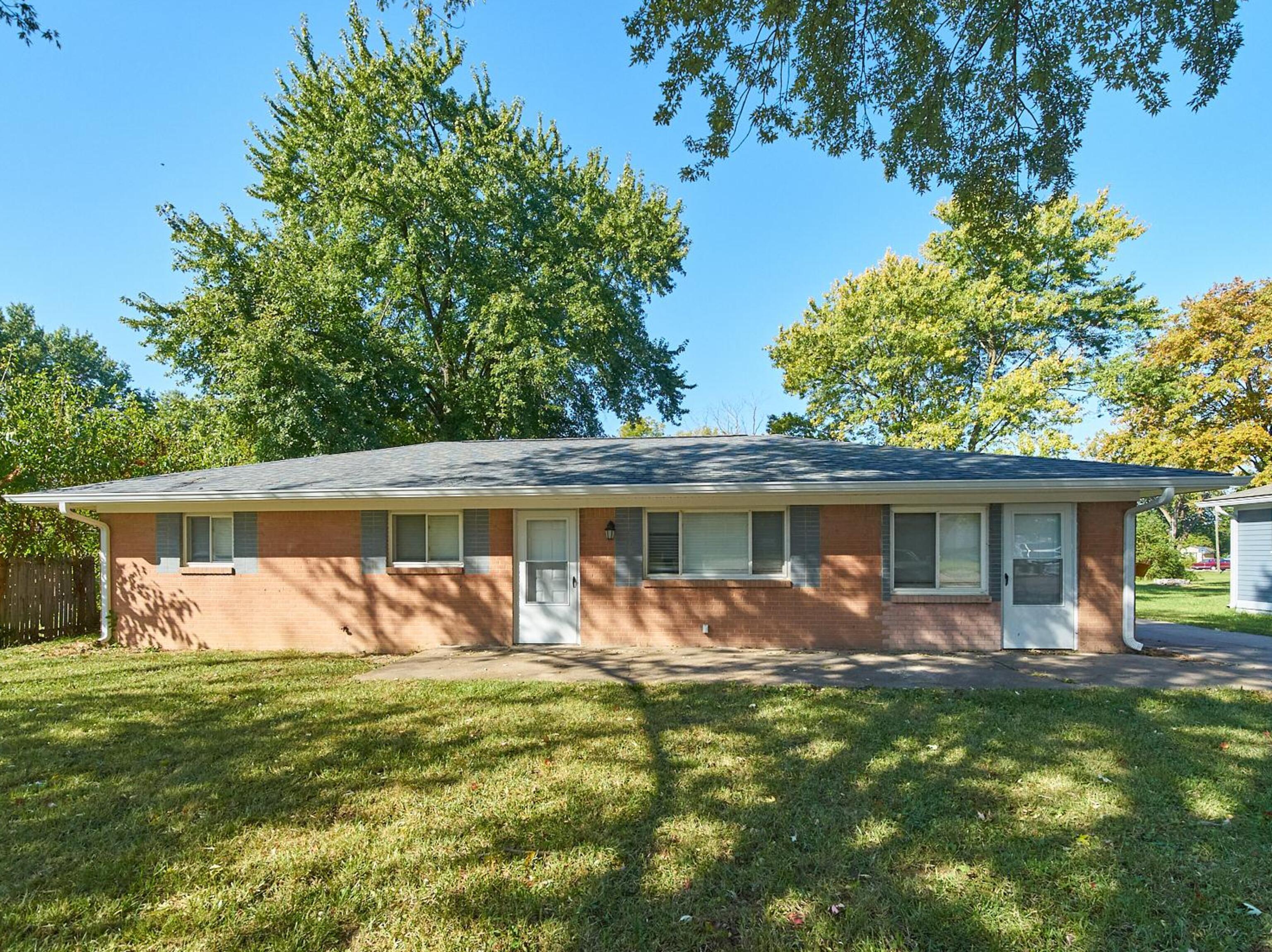 2416 N Bolton Avenue Indianapolis IN 46218