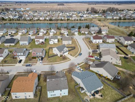 10326 Haag Drive Brownsburg IN 46112