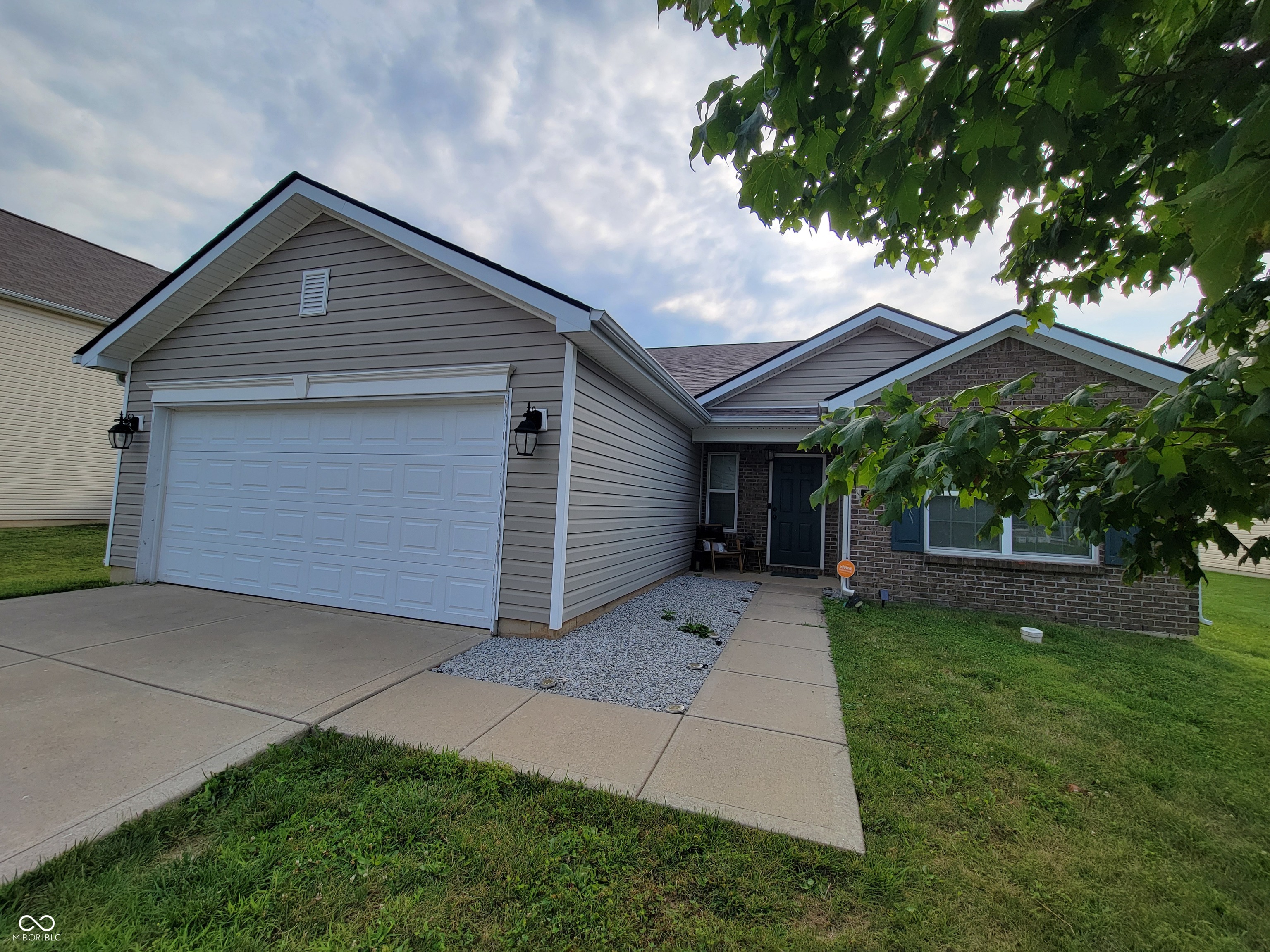 3361 Firethorn Drive Whitestown IN 46075