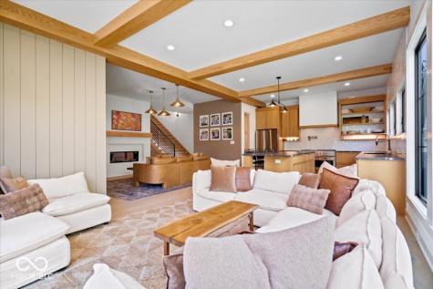 631 1st Avenue NW Carmel IN 46032