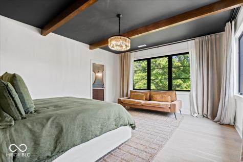 631 1st Avenue NW Carmel IN 46032