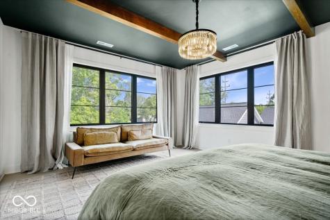 631 1st Avenue NW Carmel IN 46032