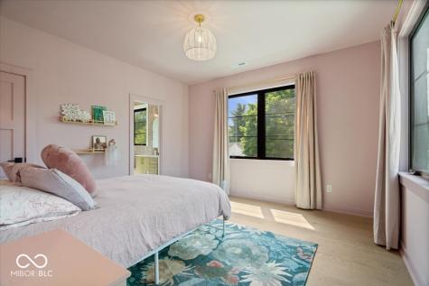 631 1st Avenue NW Carmel IN 46032