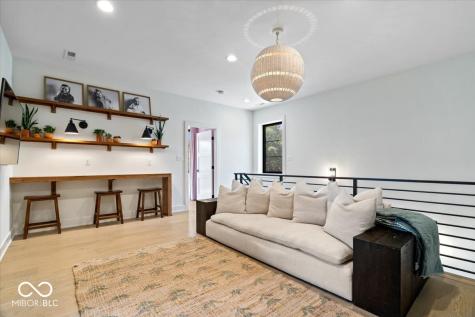 631 1st Avenue NW Carmel IN 46032