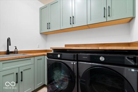 631 1st Avenue NW Carmel IN 46032