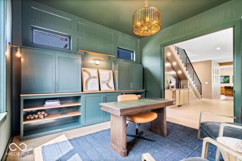 631 1st Avenue NW Carmel IN 46032