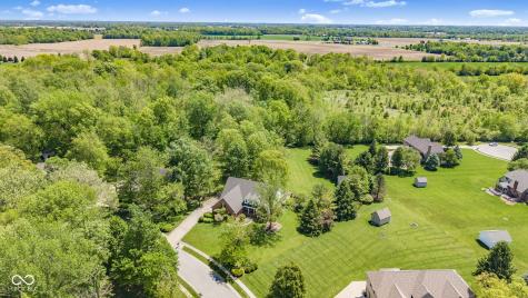 1603 S Jeanne Court New Palestine IN 46163