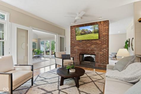 1603 S Jeanne Court New Palestine IN 46163