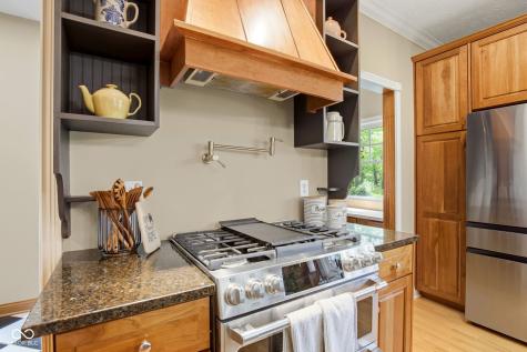 1603 S Jeanne Court New Palestine IN 46163