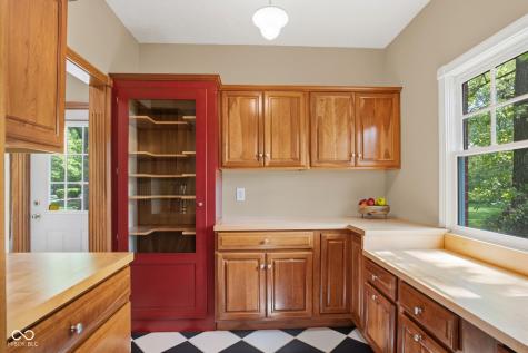 1603 S Jeanne Court New Palestine IN 46163