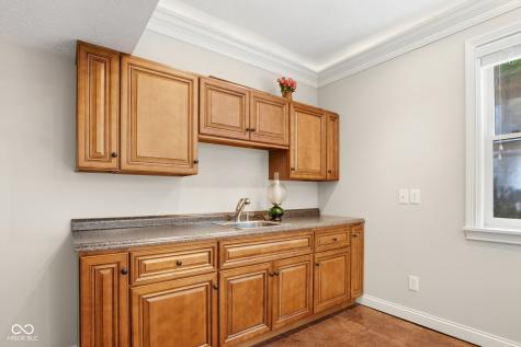 1603 S Jeanne Court New Palestine IN 46163