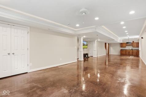 1603 S Jeanne Court New Palestine IN 46163