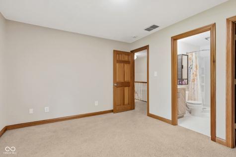 1603 S Jeanne Court New Palestine IN 46163