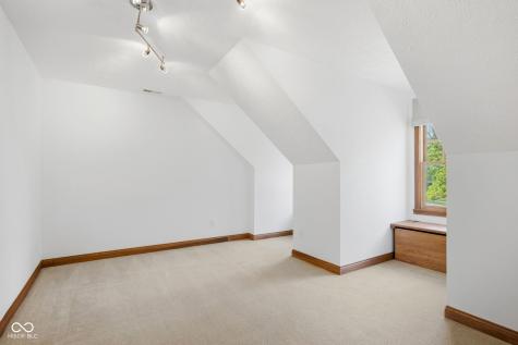1603 S Jeanne Court New Palestine IN 46163