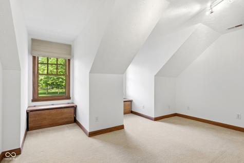 1603 S Jeanne Court New Palestine IN 46163