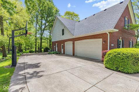 1603 S Jeanne Court New Palestine IN 46163