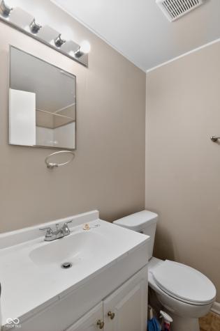 9301 Shenandoah Court Indianapolis IN 46229