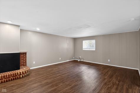9301 Shenandoah Court Indianapolis IN 46229