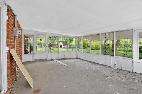 9301 Shenandoah Court Indianapolis IN 46229