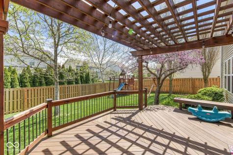7825 Andaman Drive Zionsville IN 46077