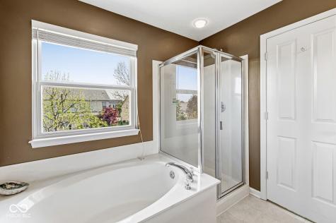 7825 Andaman Drive Zionsville IN 46077