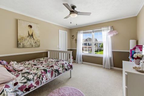7825 Andaman Drive Zionsville IN 46077