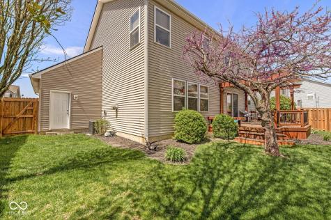 7825 Andaman Drive Zionsville IN 46077