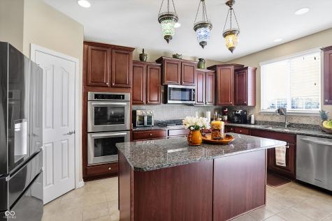 14347 Camelot House Way Fishers IN 46037