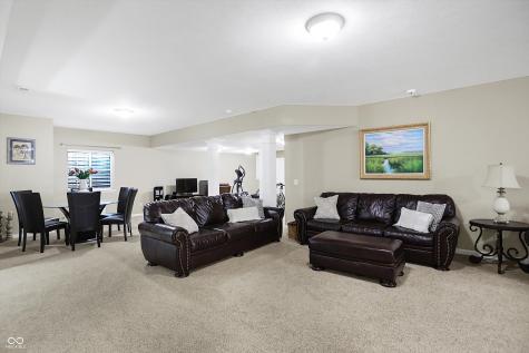 14347 Camelot House Way Fishers IN 46037