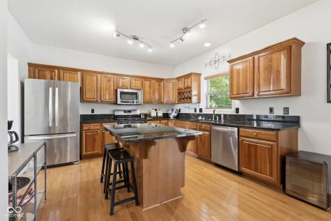 8240 Thorn Bend Drive Indianapolis IN 46278