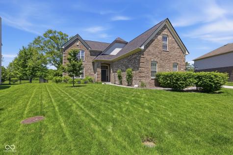 8240 Thorn Bend Drive Indianapolis IN 46278
