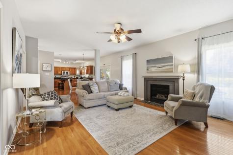 8240 Thorn Bend Drive Indianapolis IN 46278