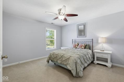 8240 Thorn Bend Drive Indianapolis IN 46278