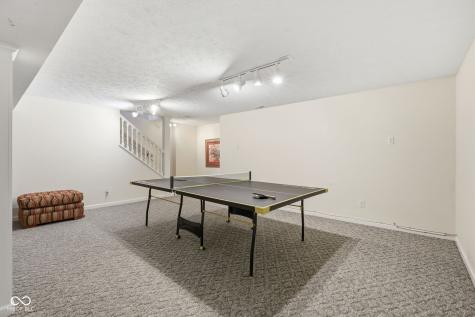 8240 Thorn Bend Drive Indianapolis IN 46278