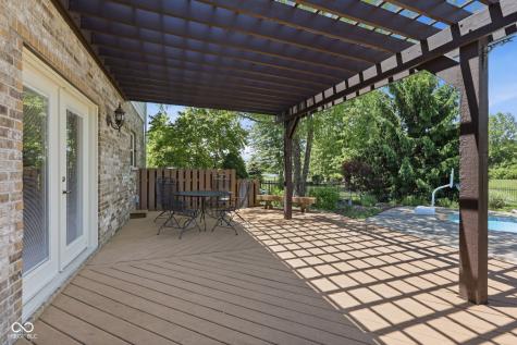 8240 Thorn Bend Drive Indianapolis IN 46278