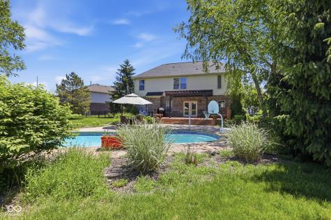 8240 Thorn Bend Drive Indianapolis IN 46278
