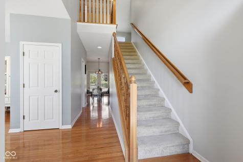 8240 Thorn Bend Drive Indianapolis IN 46278