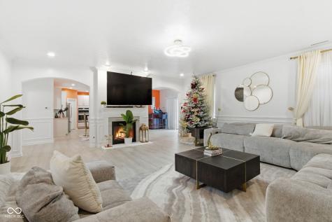 6809 Bryant Place Plainfield IN 46168